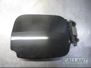 Used Tank cap cover Dacia Duster (HS) 1.5 dCi Price € 24,20 Inclusive VAT offered by Garage Callant