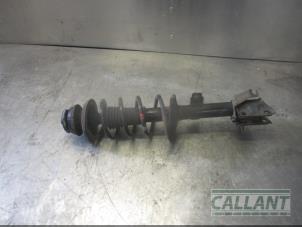 Used Front shock absorber, right Dacia Duster (HS) 1.5 dCi Price € 78,65 Inclusive VAT offered by Garage Callant