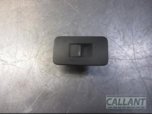 Used Electric window switch Landrover Discovery Sport L550 Price € 12,10 Inclusive VAT offered by Garage Callant