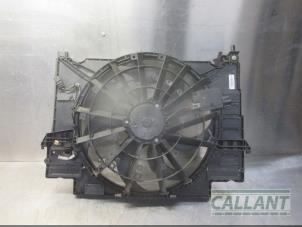 Used Cooling fans Jaguar XE 2.0 D E-Performance 16V Price € 332,75 Inclusive VAT offered by Garage Callant