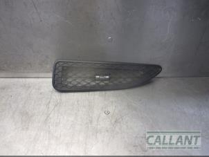 Used Air grill bonnet right Jaguar F-type Price € 60,50 Inclusive VAT offered by Garage Callant