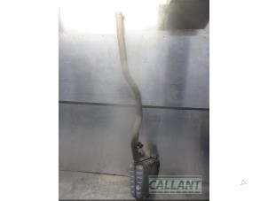 Used Exhaust rear silencer Jaguar XE 2.0 D E-Performance 16V Price € 211,75 Inclusive VAT offered by Garage Callant