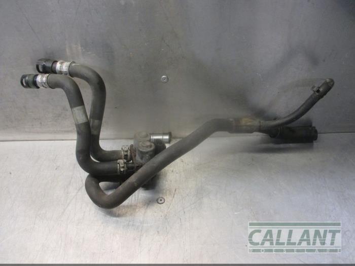 Begagnade Extra vattenpump Jaguar S-type (X200) 2.5 V6 24V Pris € 90,75 Inklusive moms erbjuds av Garage Callant