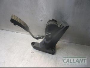 Used Accelerator pedal Jaguar S-type (X200) 2.5 V6 24V Price € 60,50 Inclusive VAT offered by Garage Callant