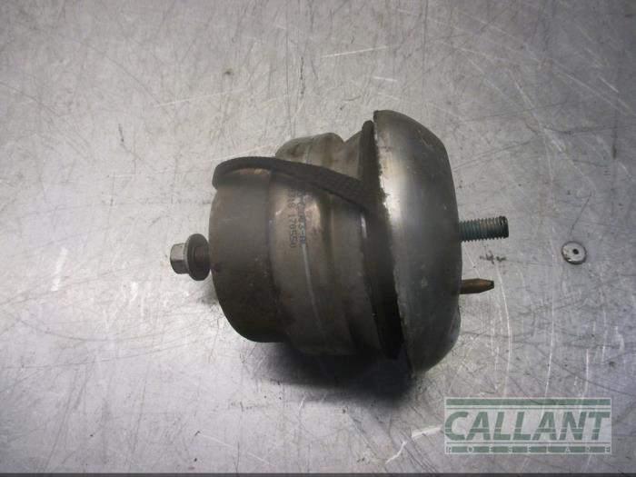 Used Engine mount Jaguar S-type (X200) 2.5 V6 24V Price € 60,50 Inclusive VAT offered by Garage Callant