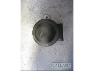 Used Steering wheel switch Jaguar S-type (X200) 2.5 V6 24V Price € 12,10 Inclusive VAT offered by Garage Callant