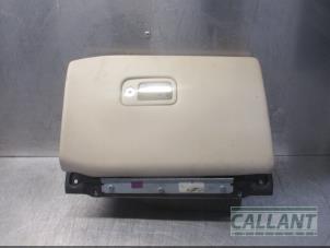 Used Glovebox Jaguar S-type (X200) 2.5 V6 24V Price € 90,75 Inclusive VAT offered by Garage Callant