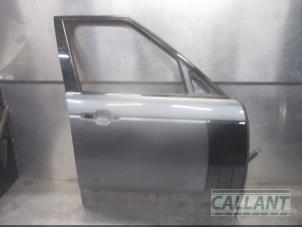 Begagnade Framdörr, 4-dörrars, höger Landrover Range Rover IV (LG) 4.4 SDV8 32V Pris € 907,50 Inklusive moms erbjuds av Garage Callant