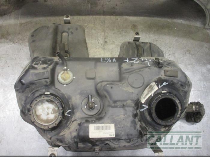 Używane Zbiornik Landrover Range Rover III (LM) 2.9 TD6 24V Cena € 151,25 Z VAT oferowane przez Garage Callant
