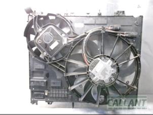 Used Cooling fans Landrover Range Rover IV (LG) 4.4 SDV8 32V Price € 544,50 Inclusive VAT offered by Garage Callant