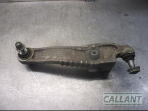 Used Front lower wishbone, right Landrover Velar Price € 90,75 Inclusive VAT offered by Garage Callant