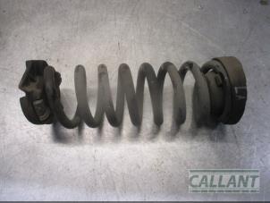 Used Rear coil spring Landrover Velar Price € 60,50 Inclusive VAT offered by Garage Callant