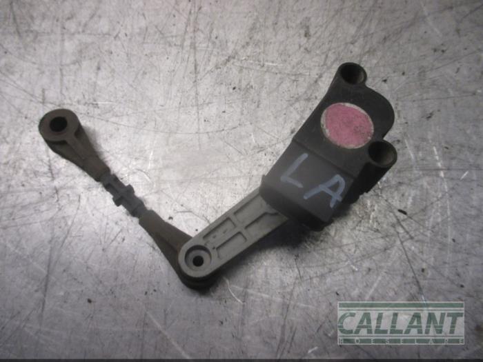 Air suspension height sensor