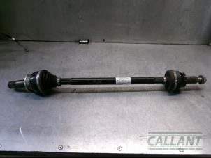 Used Drive shaft, rear right Jaguar XE 2.0 200 Turbo 16V Price € 181,50 Inclusive VAT offered by Garage Callant