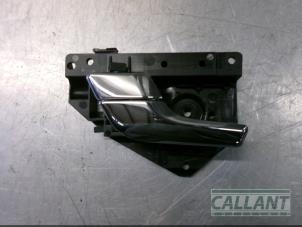 Usados Manija de puerta de 4 puertas izquierda delante Jaguar XF (CC9) 3.0 D V6 24V Precio € 30,25 IVA incluido ofrecido por Garage Callant