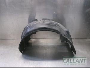Used Wheel arch liner Jaguar XF (CC9) 3.0 D V6 24V Price € 30,25 Inclusive VAT offered by Garage Callant