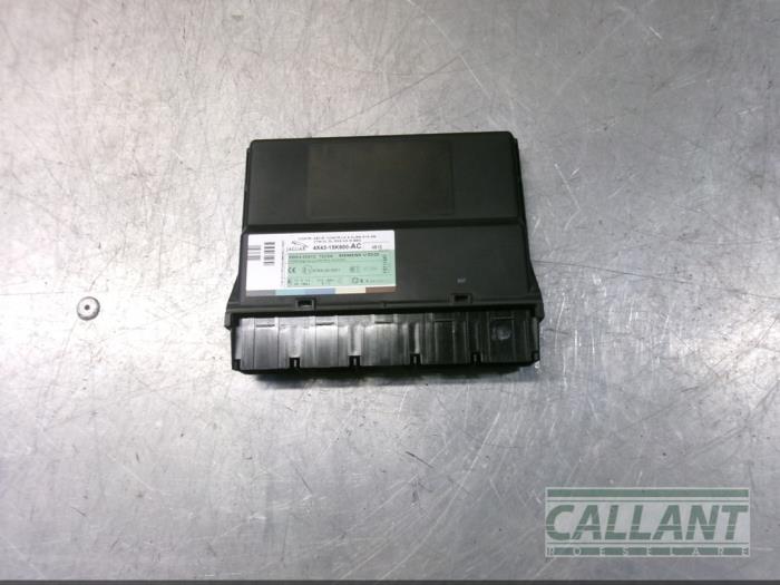 Used Body control computer Jaguar X-type 2.5 V6 24V Price € 30,25 Inclusive VAT offered by Garage Callant