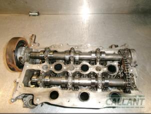 Used Cylinder head Jaguar XF (CC9) 2.7 D V6 24V Price € 514,25 Inclusive VAT offered by Garage Callant