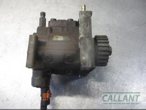 Used Mechanical fuel pump Jaguar XF (CC9) 2.7 D V6 24V Price € 211,75 Inclusive VAT offered by Garage Callant