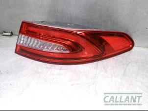 Used Taillight, right Jaguar XF (CC9) 2.2 D 16V Price € 272,25 Inclusive VAT offered by Garage Callant