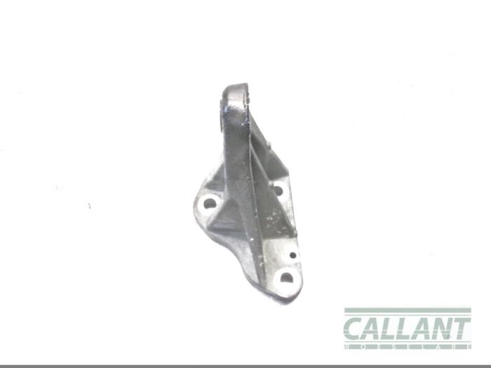 Used Engine mount Jaguar XF (CC9) 2.7 D V6 24V Price € 24,20 Inclusive VAT offered by Garage Callant