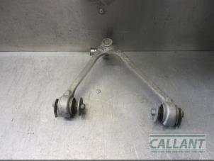 Usagé Bras de suspension haut avant gauche Jaguar XF (CC9) 2.2 D 16V Prix € 60,50 Prix TTC proposé par Garage Callant