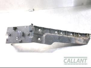 Used Rear bumper bracket, right Landrover Range Rover Sport (LW) 3.0 TDV6 Price € 24,20 Inclusive VAT offered by Garage Callant