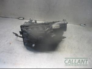 Usados Cuerpo de filtro de aire Landrover Range Rover Sport (LW) 3.0 TDV6 Precio € 151,25 IVA incluido ofrecido por Garage Callant