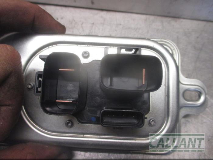 Battery control module Landrover Range Rover Sport 3.0 TDV6 - C2D49932