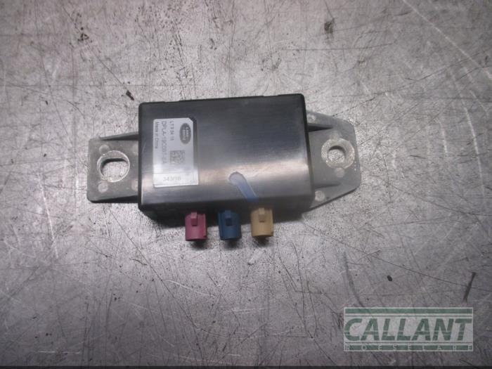 Używane Antena (rózne) Landrover Range Rover Sport (LW) 3.0 TDV6 Cena € 30,25 Z VAT oferowane przez Garage Callant