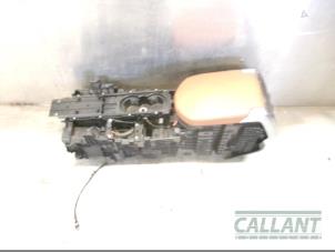 Usagé Console centrale Landrover Range Rover Sport (LW) 3.0 TDV6 Prix € 223,85 Prix TTC proposé par Garage Callant