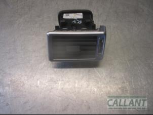Used Dashboard vent Landrover Discovery Sport L550 Price € 30,25 Inclusive VAT offered by Garage Callant