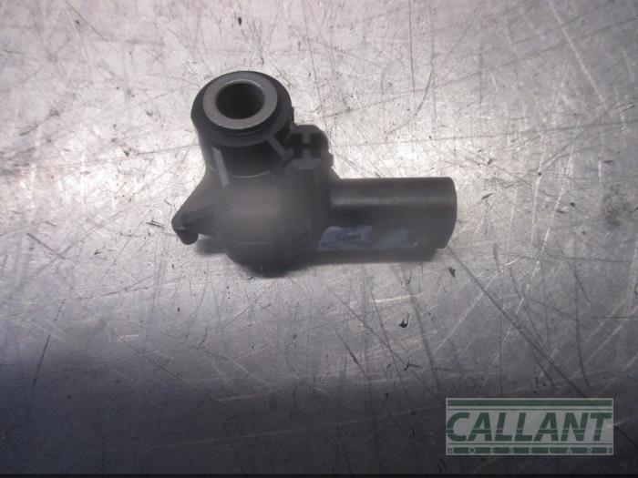 Gebrauchte Airbag Sensor Landrover Discovery Sport (LC) 2.0 TD4 180 16V Preis € 24,20 Mit Mehrwertsteuer angeboten von Garage Callant