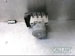Usados Bomba ABS Landrover Discovery Sport L550 Precio € 211,75 IVA incluido ofrecido por Garage Callant
