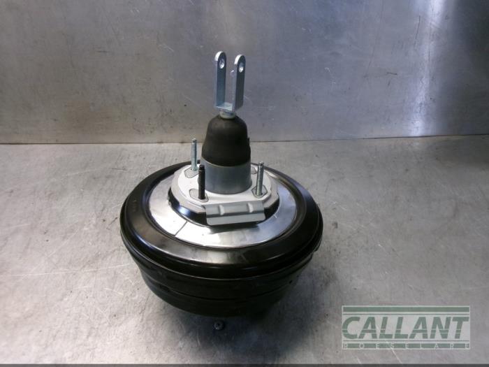 Usagé Servo frein Landrover Range Rover IV (LG) 4.4 SDV8 32V Prix € 151,25 Prix TTC proposé par Garage Callant