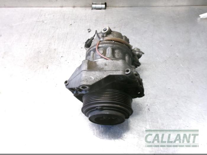 Usagé Compresseur de clim Landrover Range Rover IV (LG) 4.4 SDV8 32V Prix € 84,70 Prix TTC proposé par Garage Callant