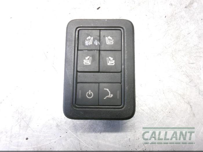 Usagé Commodo Landrover Range Rover IV (LG) 4.4 SDV8 32V Prix € 90,75 Prix TTC proposé par Garage Callant