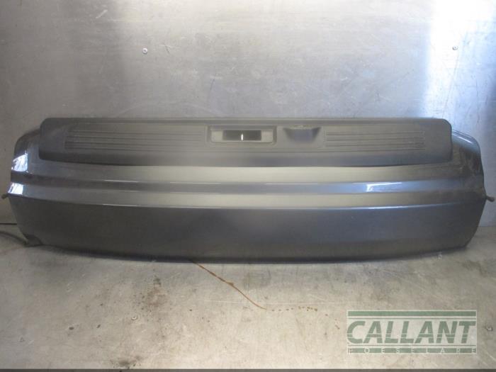 Begagnade Baklucka Landrover Range Rover IV (LG) 4.4 SDV8 32V Pris € 363,00 Inklusive moms erbjuds av Garage Callant