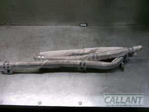 Used Roof curtain airbag, right Landrover Range Rover IV (LG) 4.4 SDV8 32V Price € 199,65 Inclusive VAT offered by Garage Callant