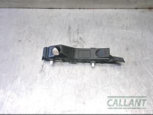 Used Front bumper bracket, left Kia Proceed (CD) 1.5 T-GDI 16V Price € 12,10 Inclusive VAT offered by Garage Callant