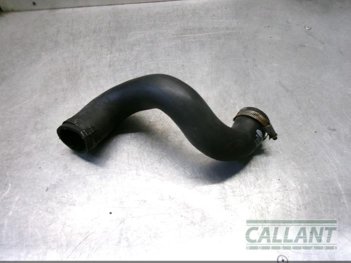 Gebrauchte Intercooler Schlauch Landrover Discovery III (LAA/TAA) 2.7 TD V6 Preis € 30,25 Mit Mehrwertsteuer angeboten von Garage Callant