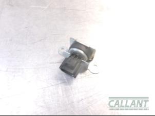 Used Anti-roll control sensor Jaguar XK Convertible 4.2 V8 32V Price € 78,65 Inclusive VAT offered by Garage Callant
