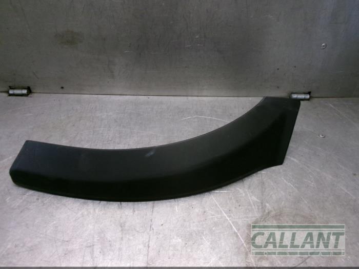 Begagnade Fälg, bakhjul Landrover Range Rover Velar (LY) 3.0 D300 AWD Pris € 30,25 Inklusive moms erbjuds av Garage Callant
