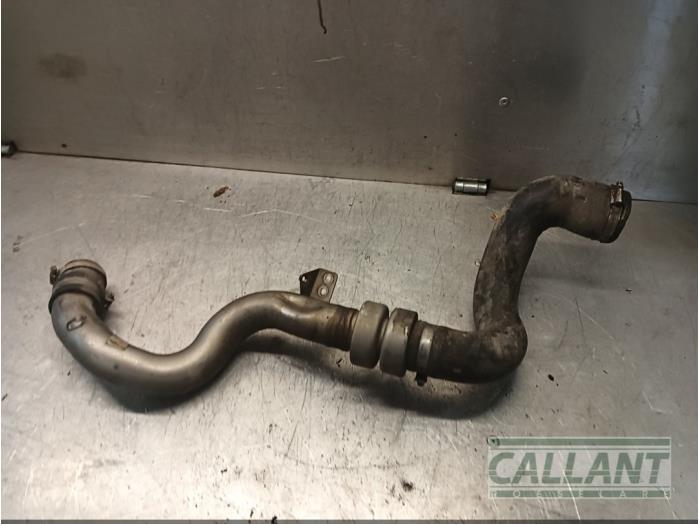 Intercooler Rohr van een Land Rover Discovery III (LAA/TAA) 2.7 TD V6 2007