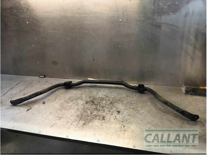 Używane Stabilizator przód Jaguar XE 2.0d 180 16V Cena € 30,25 Z VAT oferowane przez Garage Callant