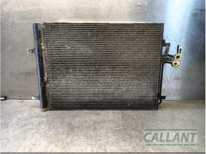 Begagnade Kondensor, luftkonditionering Landrover Freelander II Pris € 66,55 Inklusive moms erbjuds av Garage Callant