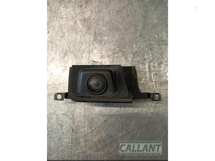 Begagnade Backkamera Landrover Discovery Sport (LC) 2.0 TD4 150 16V Pris € 199,65 Inklusive moms erbjuds av Garage Callant