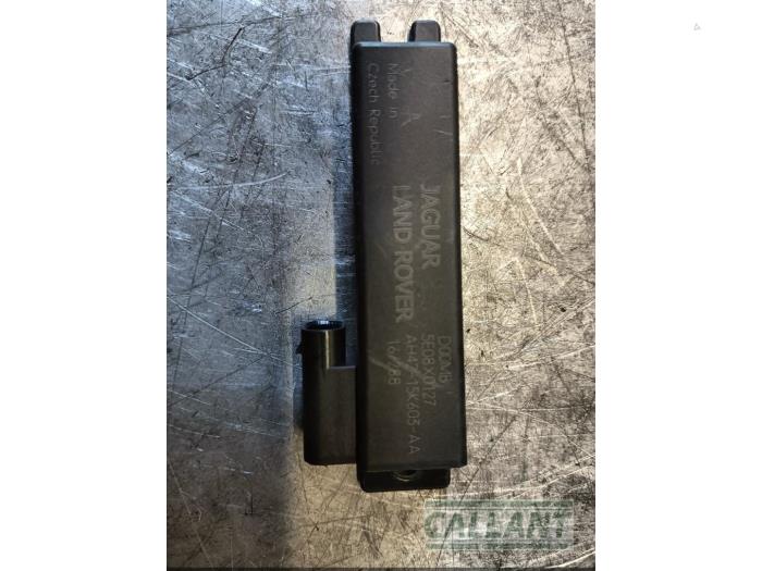 Używane Antena (rózne) Landrover Discovery Sport (LC) 2.0 TD4 150 16V Cena € 12,10 Z VAT oferowane przez Garage Callant