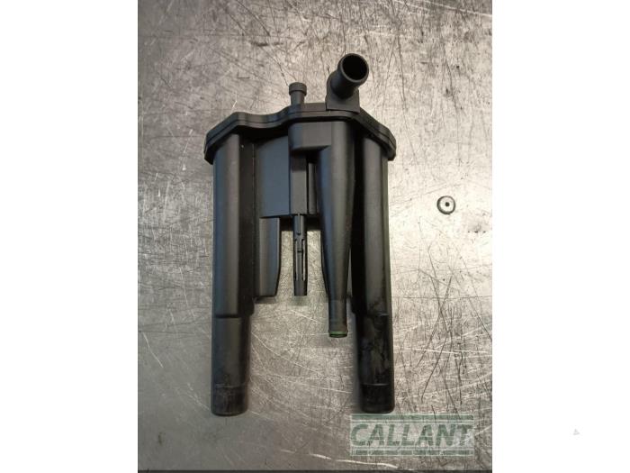 Pcv Range Rover PCV valve Landrover Range Rover IV 3.0 TDV6 24V - 9X2Q6A785CC 306DT