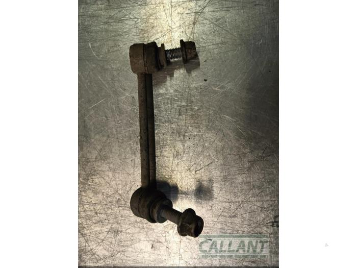 Używane Lacznik stabilizatora Landrover Range Rover IV (LG) 5.0 V8 32V Supercharged Cena € 18,15 Z VAT oferowane przez Garage Callant